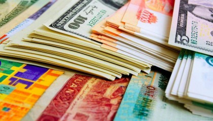 人民币汇率走势关注，能否突破7.0关口，影响经济与投资决策