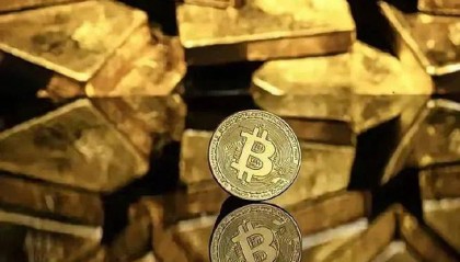 美：我们宣布比特币合法！中：我们宣布比特币非法！美：我们宣布比特币可自由交易，中：我们宣布比特币不可交易