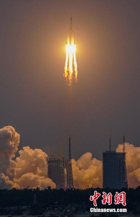 中国成功发射卫星互联网低轨卫星