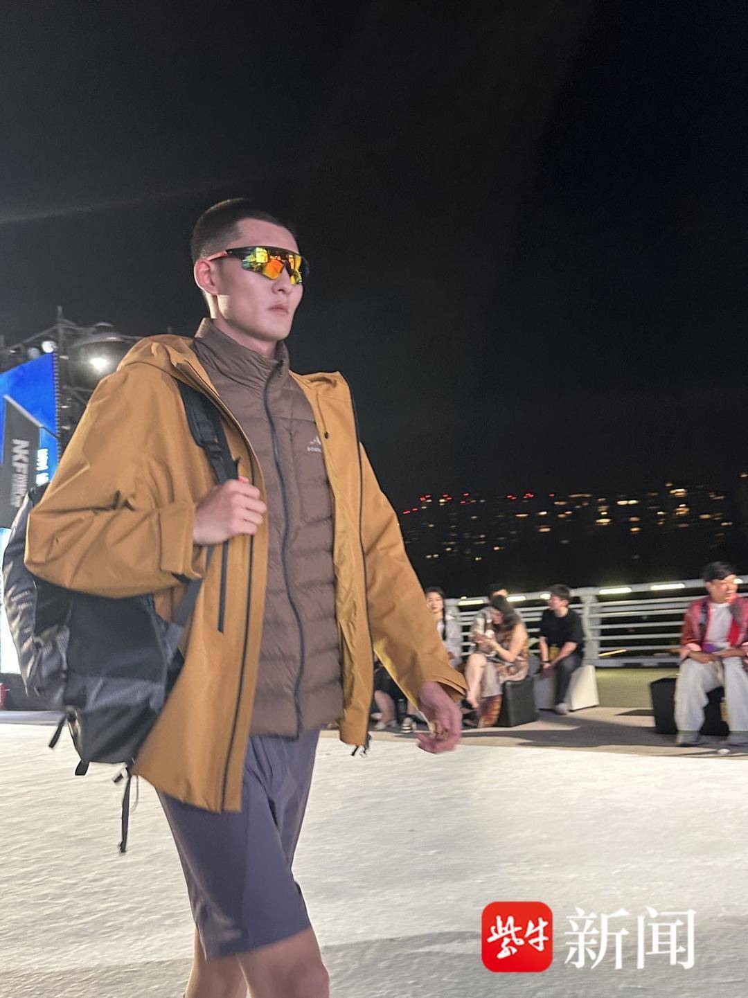 地标与时尚的化学反应！设计师主理人揭秘南京眼大秀台前幕后