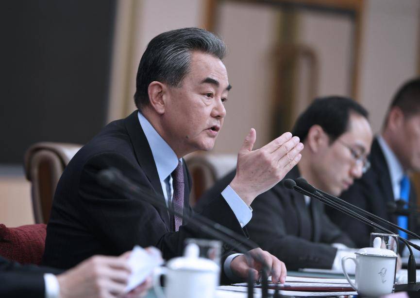 中印还没妥协，普京先让步了，全球收到通告，石油能源向美敞开大门