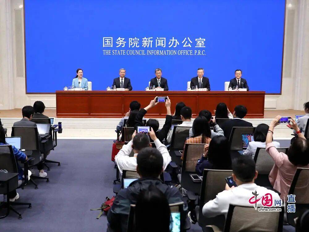 近期仍出现校园食品安全问题,教育部回应