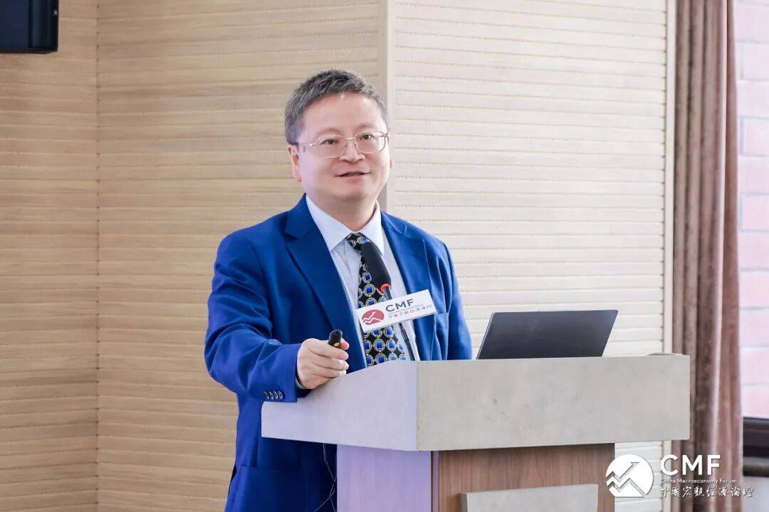 管涛：宏观经济形势与人民币汇率走势前瞻