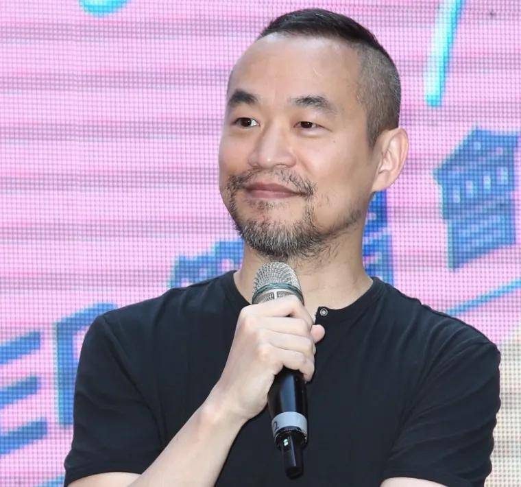 52岁男星赔了3.8亿!沉迷炒币不愿脱身,网友直言很难有好下场